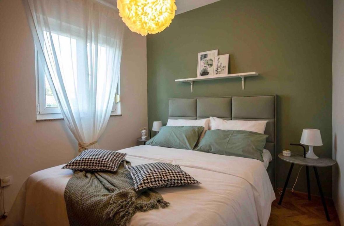 Apartmán Apt Stoja Beach - 50m From The Sea !! *